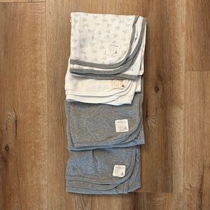 Burt’s Bee swaddle blanket lot of 4